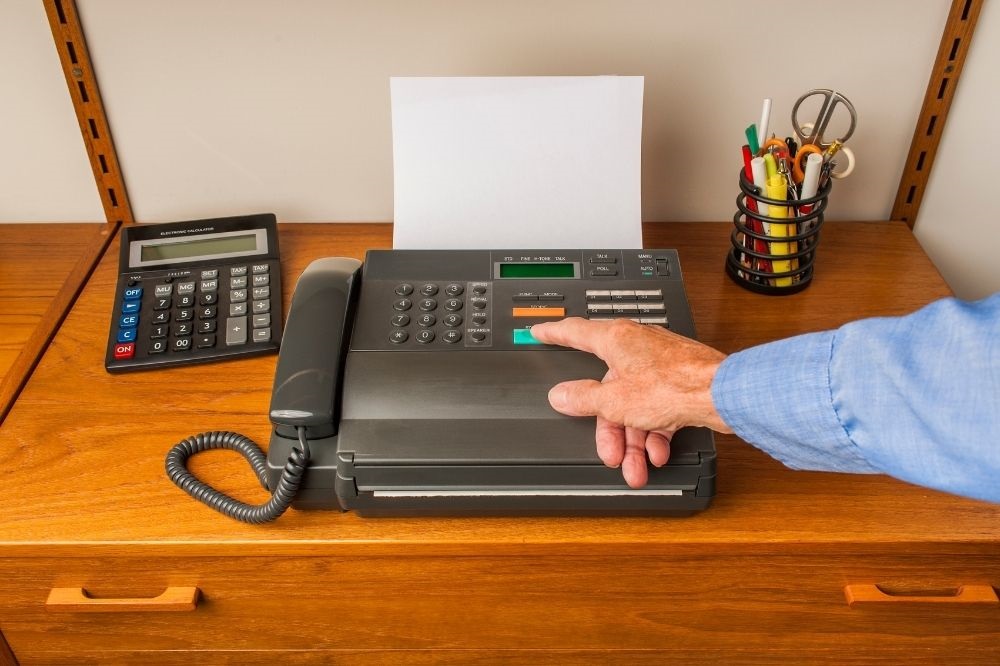 De fax: uw rechtszaak kan er door slagen of falen.