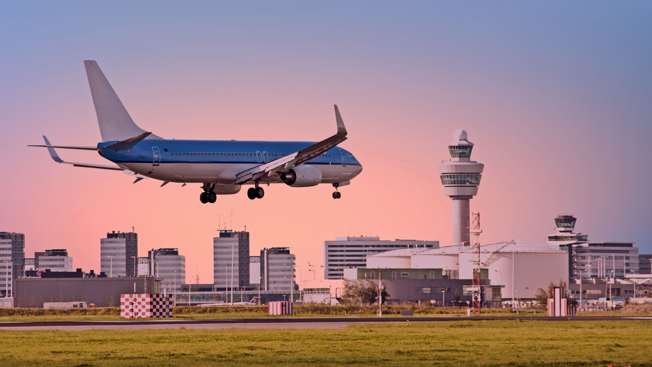 Gebruik ontbindende voorwaarde in de arbeidsovereenkomst afgestraft door Kantonrechter!