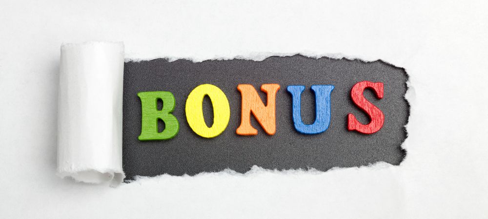 Werknemer niet meer in dienst, toch bonus betalen?!